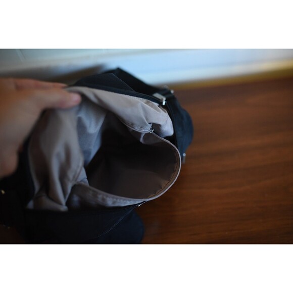Baggallini Crossbody Purse Bag satchel black Nylon - Picture 10 of 10